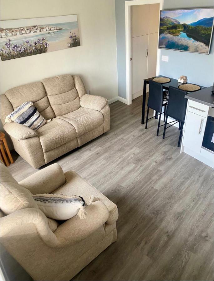 Poppy'S Place Llandudno Junction Ngoại thất bức ảnh