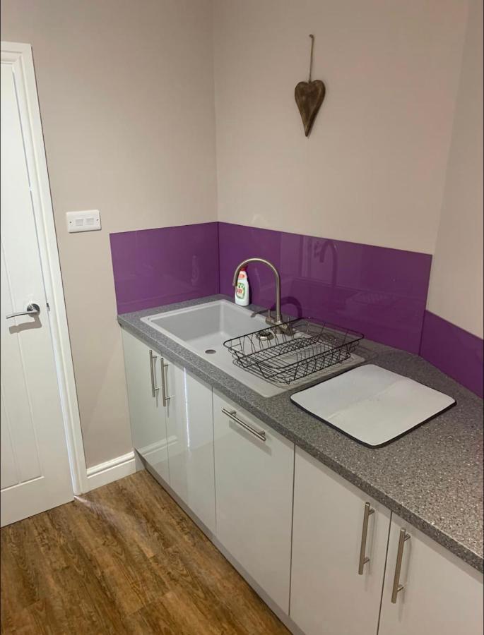 Poppy'S Place Llandudno Junction Ngoại thất bức ảnh