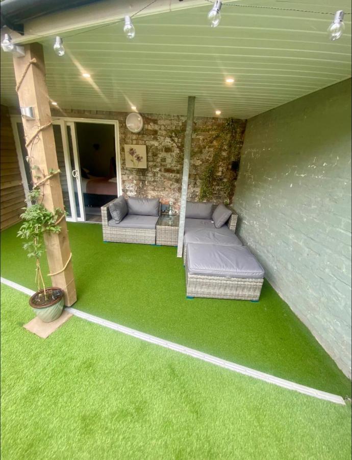 Poppy'S Place Llandudno Junction Ngoại thất bức ảnh